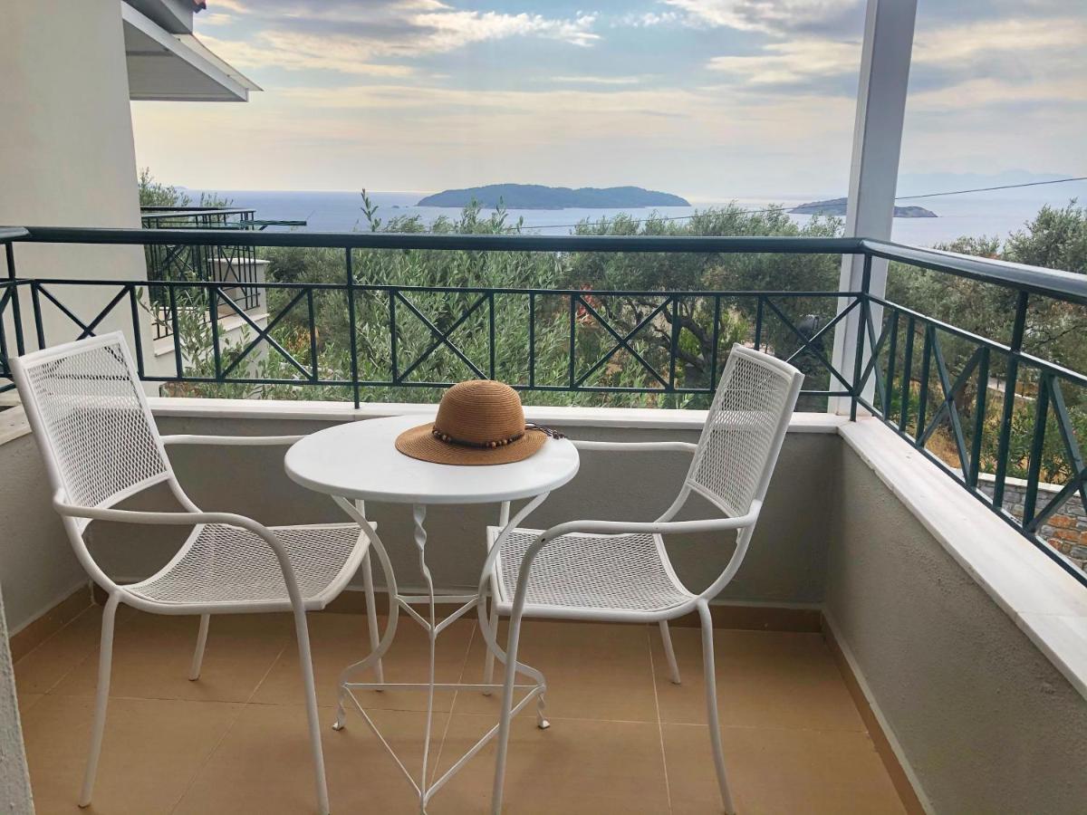 Katsaros  Azzurro酒店 外观 照片
