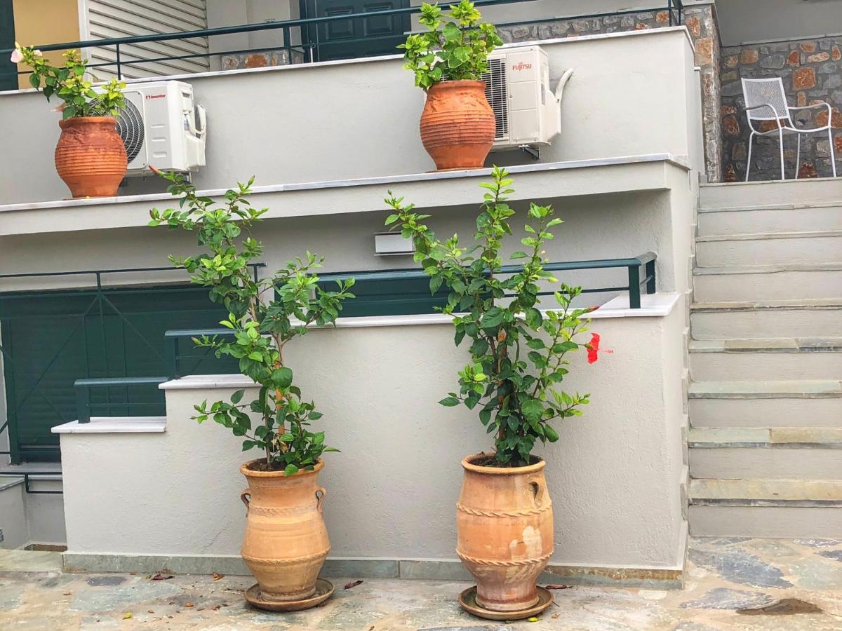 Katsaros  Azzurro酒店 外观 照片