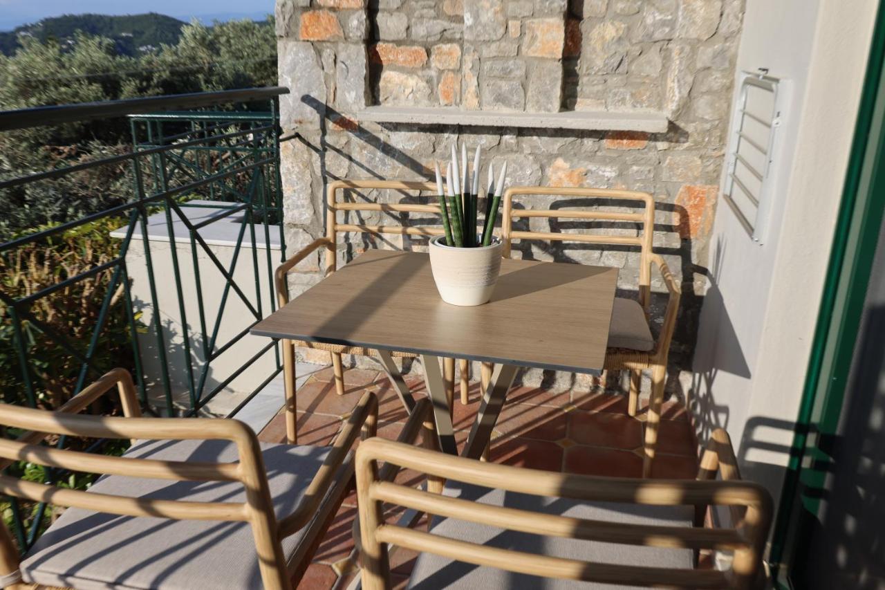 Katsaros  Azzurro酒店 外观 照片